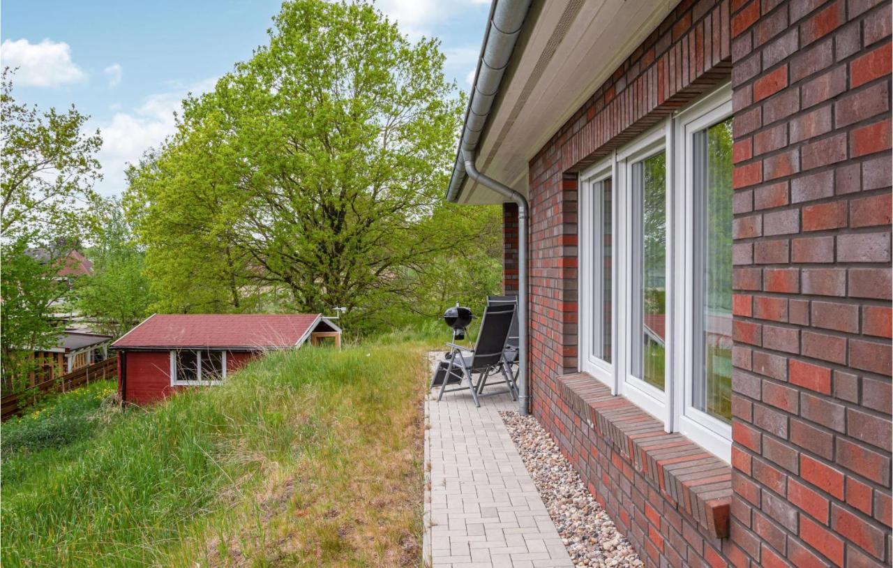 Beautiful Home In Bleckede With Wifi エクステリア 写真